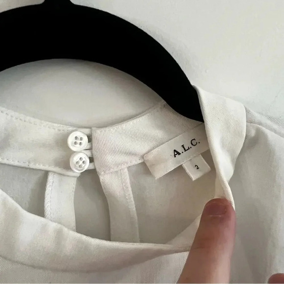 ALC Rose Long Sleeve Smocked Top in White Size 2 - Picture 7 of 9